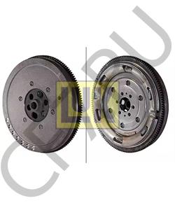 058105317C BENTLEY Маховик в городе Екатеринбург