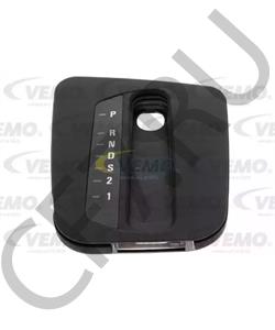 8 196 114 BMW Дисплей, диапазон изменеия передаточного отношения в городе Екатеринбург