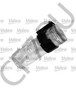 82 00 052 125 DACIA Осушитель, кондиционер в городе Екатеринбург